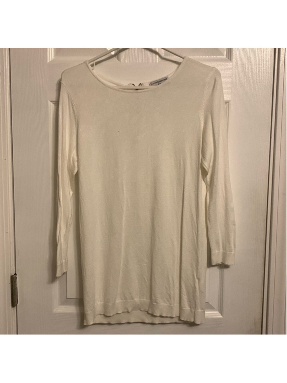 Fashion Essentials by BE cream colour lightweight sweater large